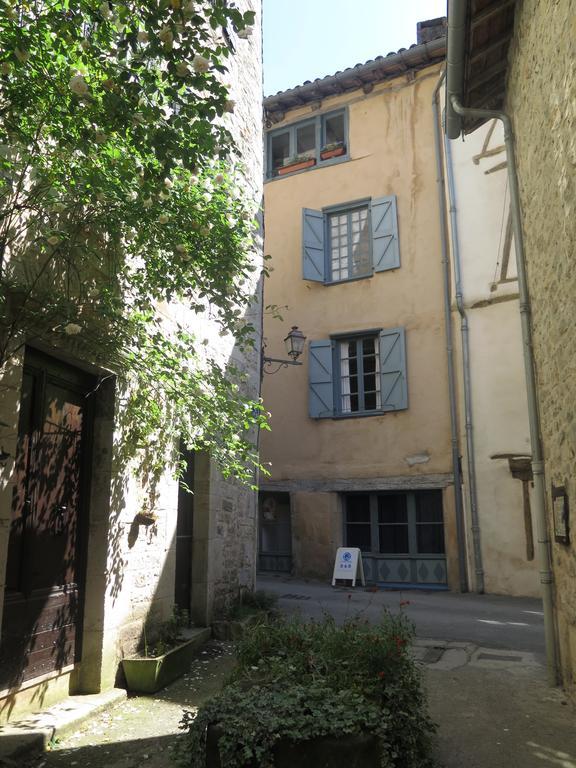 La Porte Bleue Saint-Antonin Zimmer foto